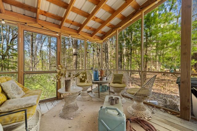 229 Sunrise Lane, Rogers, KY 41365