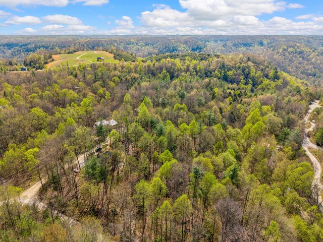 229 Sunrise Lane, Rogers, KY 41365