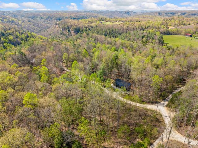 229 Sunrise Lane, Rogers, KY 41365