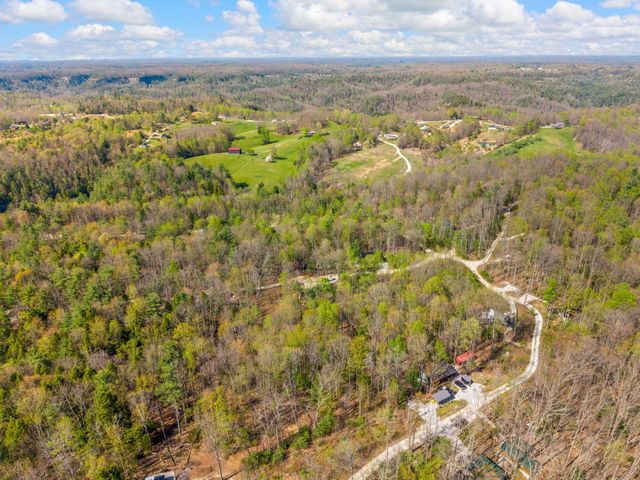 229 Sunrise Lane, Rogers, KY 41365