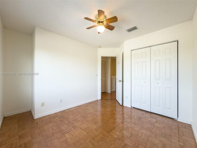 20811 NW 3rd Ln, Pembroke Pines, FL 33029