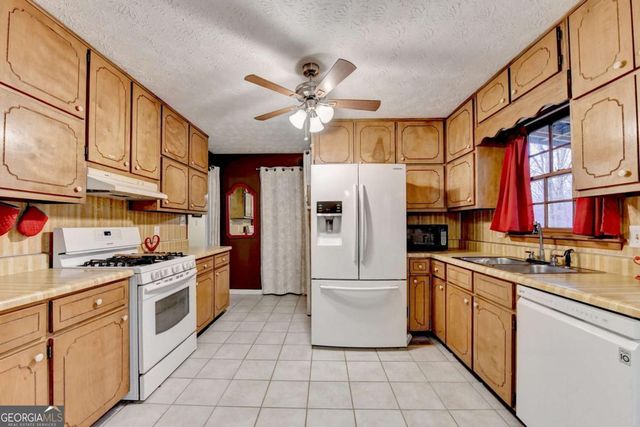 9337 Hidden Branch Drive, Jonesboro, GA 30236