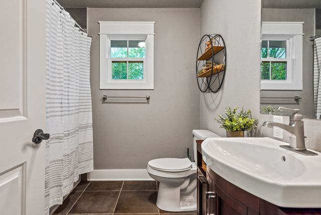 15 Rochdale, Bella Vista, AR 72714