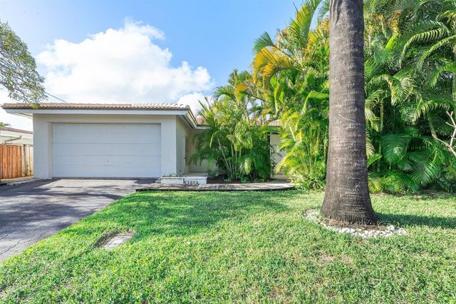 1641 Poinsettia Drive, Fort Lauderdale, FL 33305