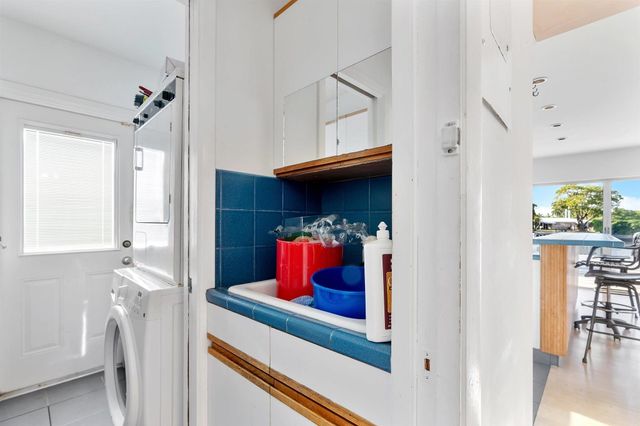 1641 Poinsettia Drive, Fort Lauderdale, FL 33305