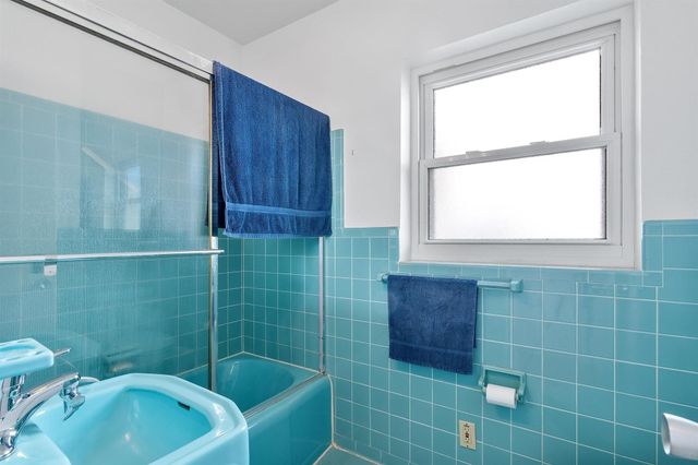 1641 Poinsettia Drive, Fort Lauderdale, FL 33305