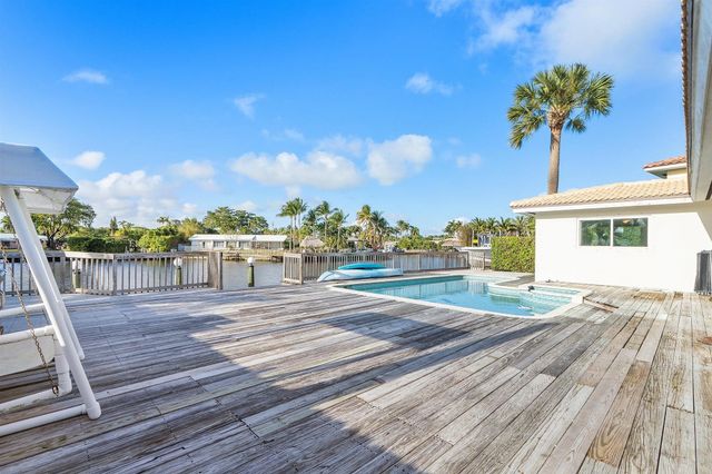 1641 Poinsettia Drive, Fort Lauderdale, FL 33305