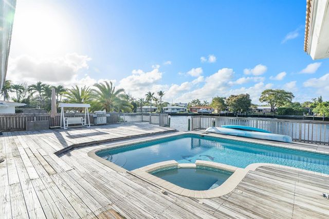 1641 Poinsettia Drive, Fort Lauderdale, FL 33305