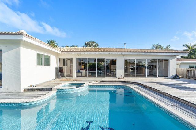 1641 Poinsettia Drive, Fort Lauderdale, FL 33305