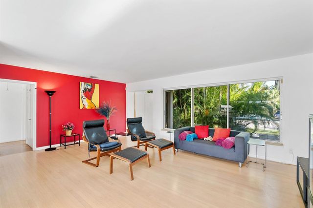 1641 Poinsettia Drive, Fort Lauderdale, FL 33305