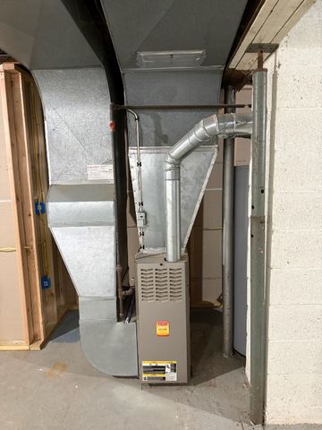 1909 W 37TH Street, Erie, PA 16508