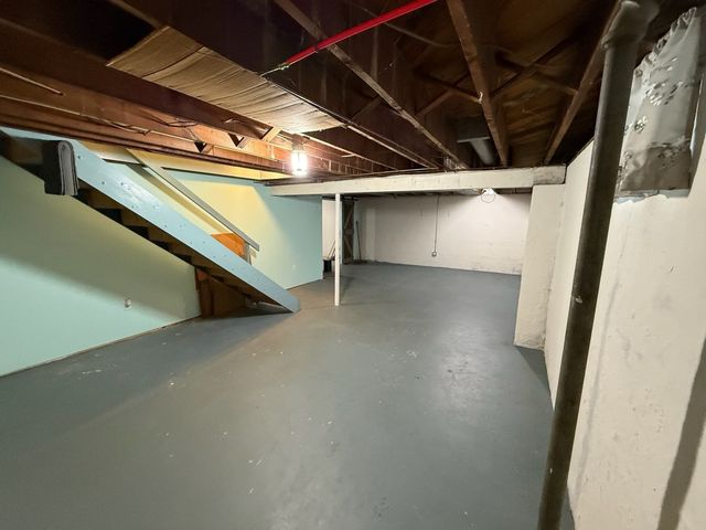 1909 W 37TH Street, Erie, PA 16508