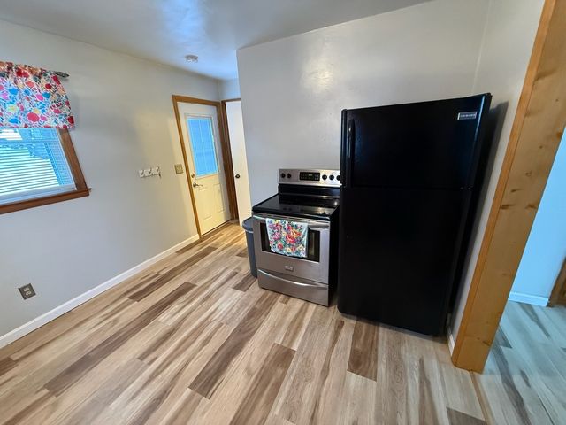 1909 W 37TH Street, Erie, PA 16508