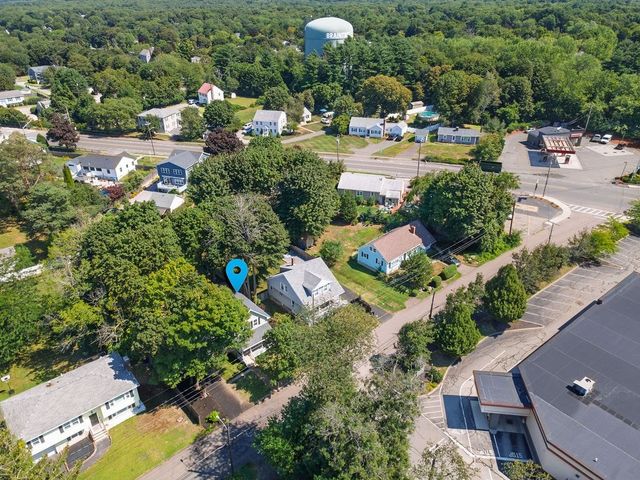 146A W Division St, Braintree, MA 02184
