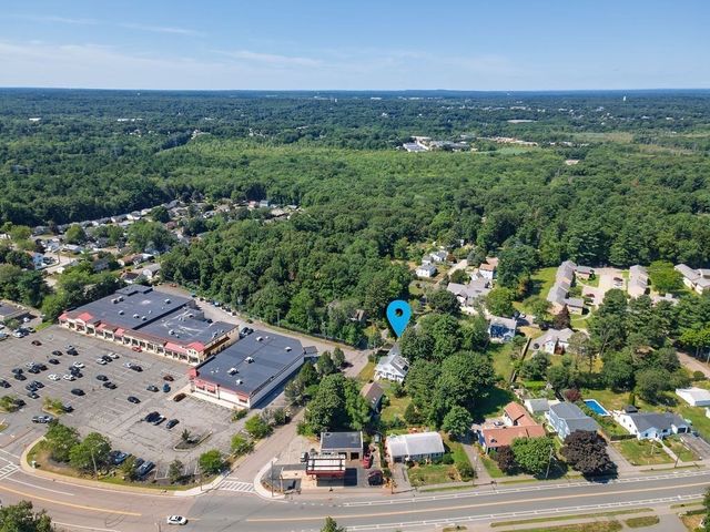 146A W Division St, Braintree, MA 02184