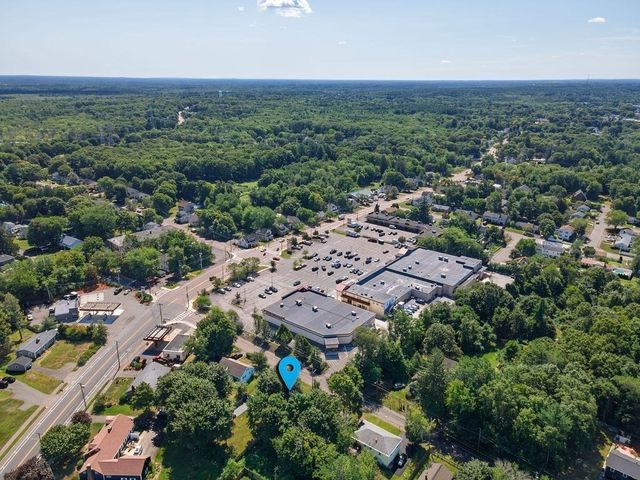 146A W Division St, Braintree, MA 02184
