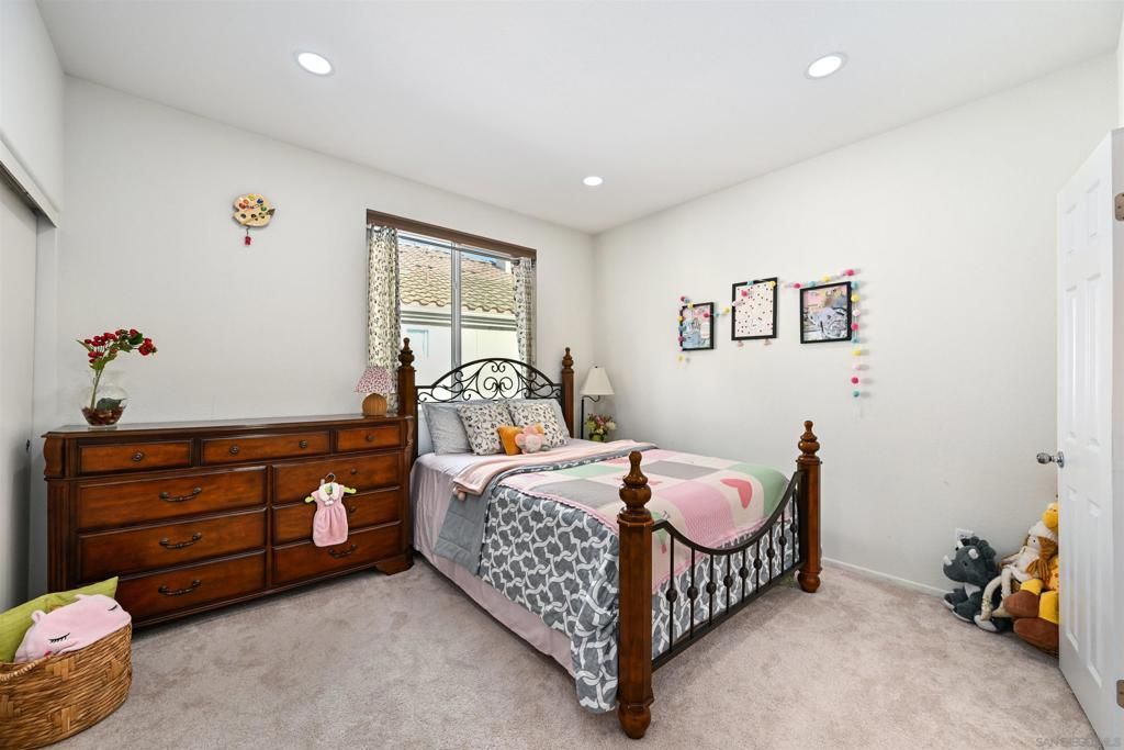 Image 12 of property listing at 18754 Caminito Pasadero, San Diego, CA 92128