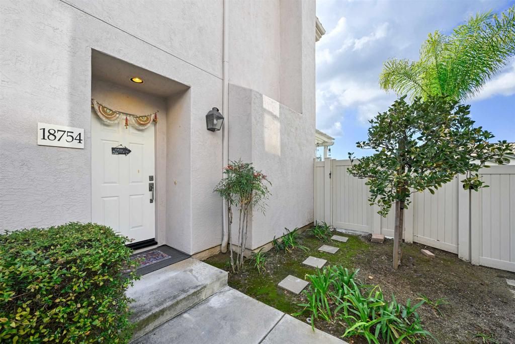 Image 30 of property listing at 18754 Caminito Pasadero, San Diego, CA 92128