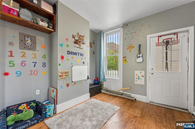 1404 Bergenline Avenue, Union City, NJ 07087