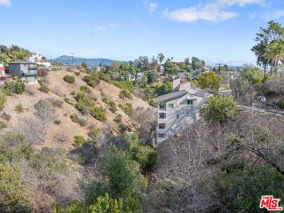 780 Quail Drive, Los Angeles, CA 90065