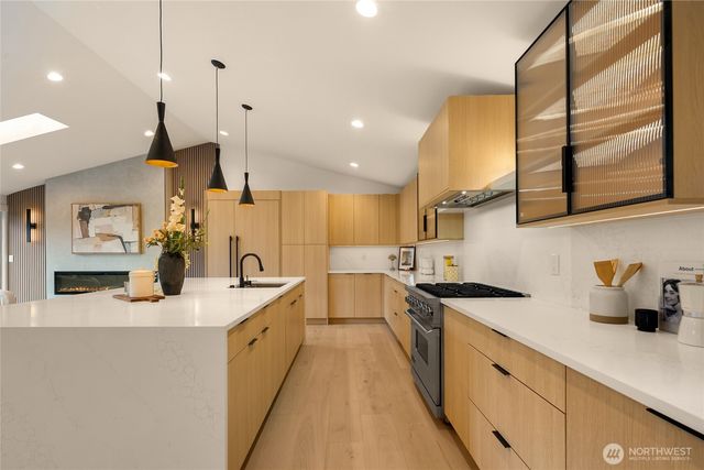 4210 163rd Avenue SE, Bellevue, WA 98006