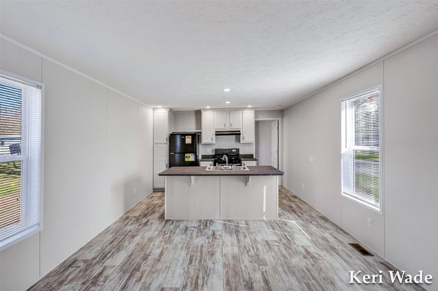 2359 Maple Street, Twin Lake, MI 49457