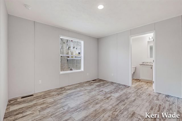 2359 Maple Street, Twin Lake, MI 49457
