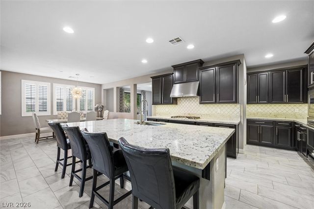905 Silent Sunset Avenue, North Las Vegas, NV 89084