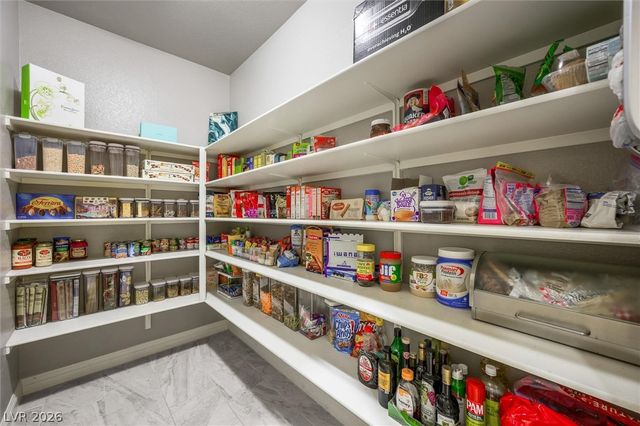905 Silent Sunset Avenue, North Las Vegas, NV 89084