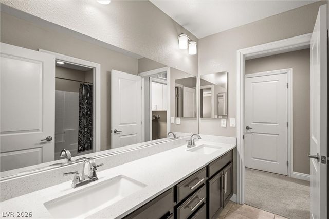 905 Silent Sunset Avenue, North Las Vegas, NV 89084