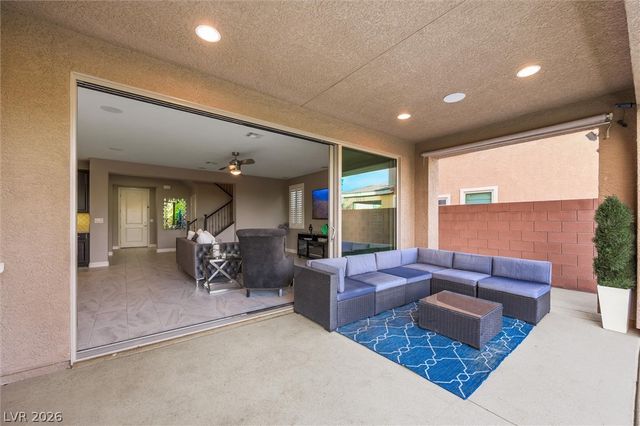 905 Silent Sunset Avenue, North Las Vegas, NV 89084
