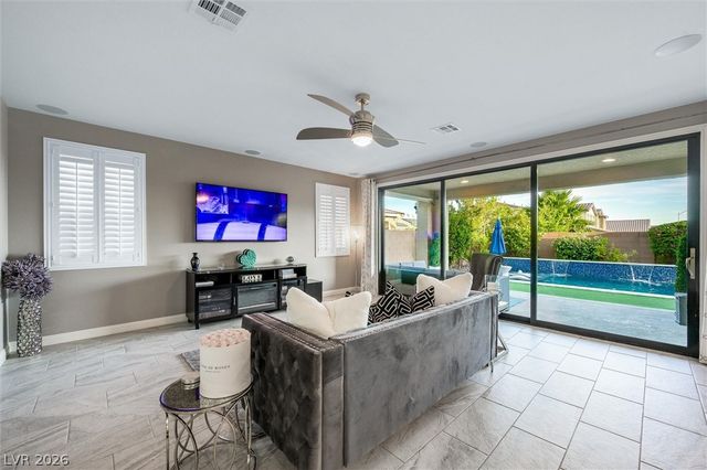 905 Silent Sunset Avenue, North Las Vegas, NV 89084