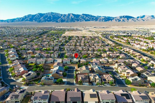 905 Silent Sunset Avenue, North Las Vegas, NV 89084