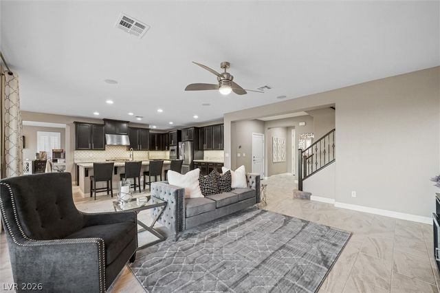 905 Silent Sunset Avenue, North Las Vegas, NV 89084