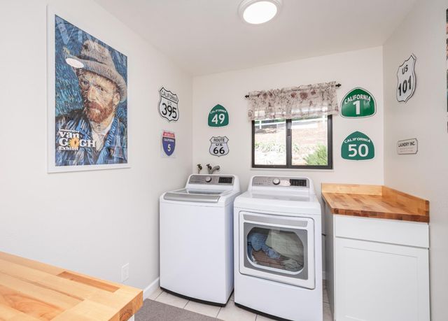 1725 Lone Pine Rd, Shingle Springs, CA 95682