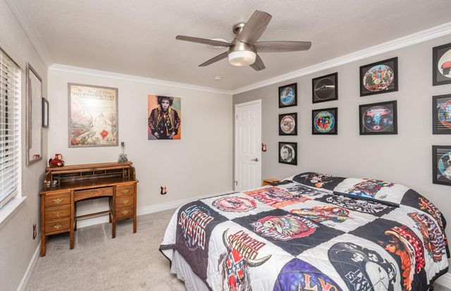 1725 Lone Pine Rd, Shingle Springs, CA 95682