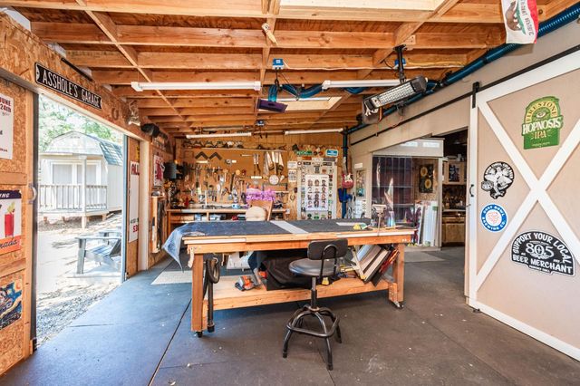 1725 Lone Pine Rd, Shingle Springs, CA 95682