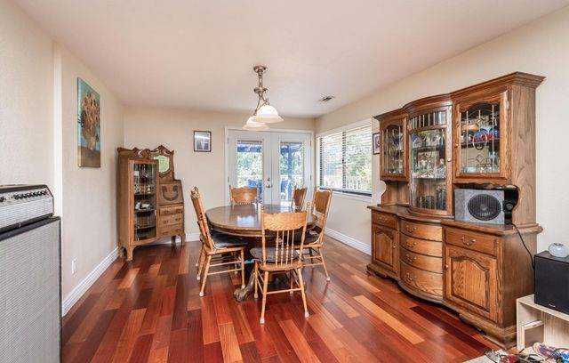 1725 Lone Pine Rd, Shingle Springs, CA 95682