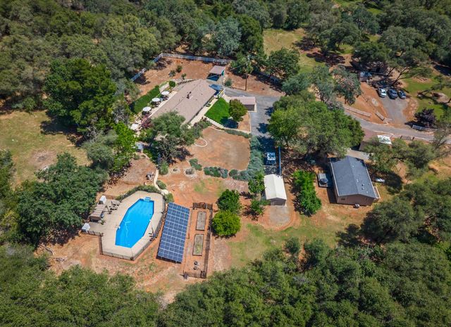 1725 Lone Pine Rd, Shingle Springs, CA 95682