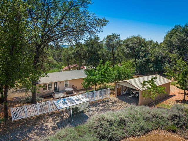 1725 Lone Pine Rd, Shingle Springs, CA 95682