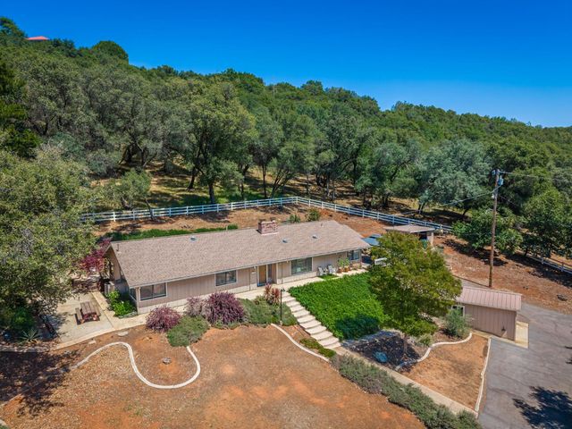 1725 Lone Pine Rd, Shingle Springs, CA 95682