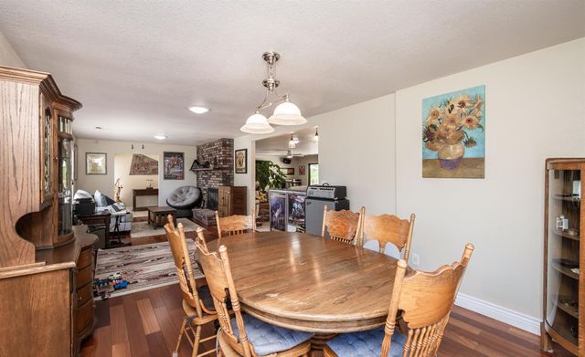 1725 Lone Pine Rd, Shingle Springs, CA 95682
