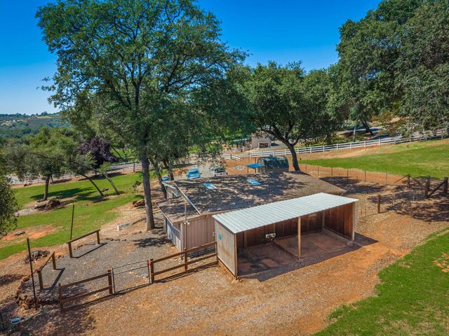1725 Lone Pine Rd, Shingle Springs, CA 95682