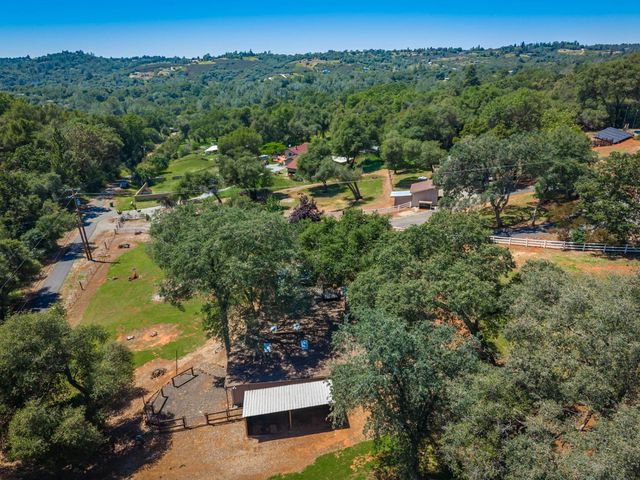 1725 Lone Pine Rd, Shingle Springs, CA 95682