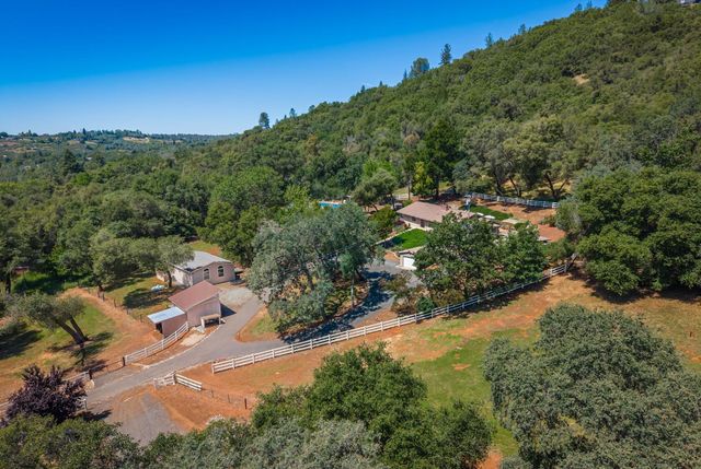 1725 Lone Pine Rd, Shingle Springs, CA 95682