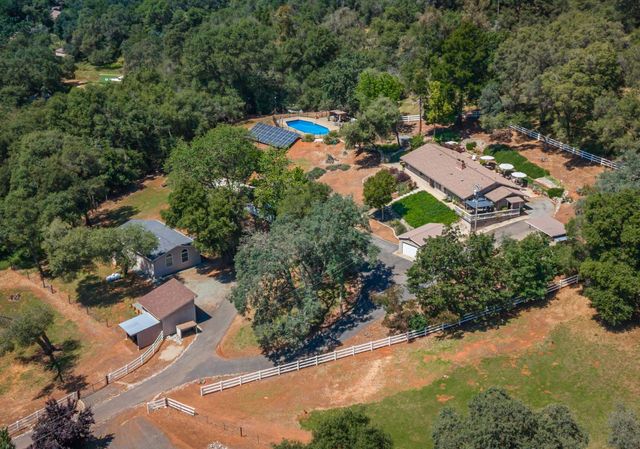 1725 Lone Pine Rd, Shingle Springs, CA 95682