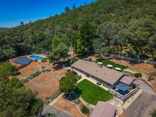 1725 Lone Pine Rd, Shingle Springs, CA 95682