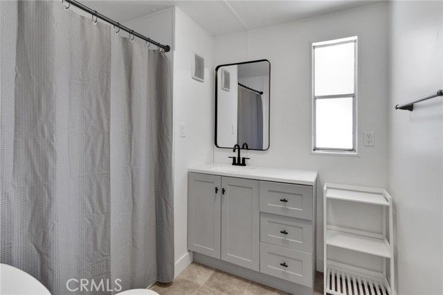 13654 Bel Air Drive, Victorville, CA 92395