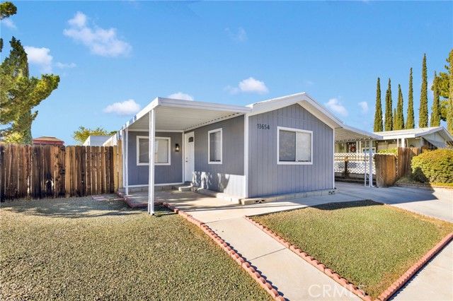 13654 Bel Air Drive, Victorville, CA 92395