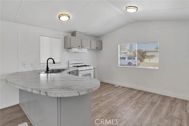 13654 Bel Air Drive, Victorville, CA 92395